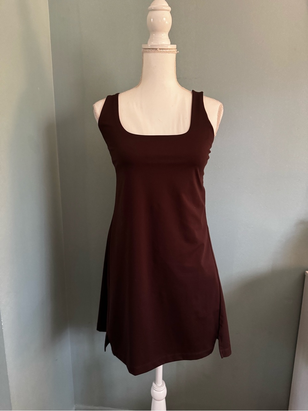 Old Navy Active Powersoft Built-In Bra Athletic Dress  Brown Medium Petite NWOT
